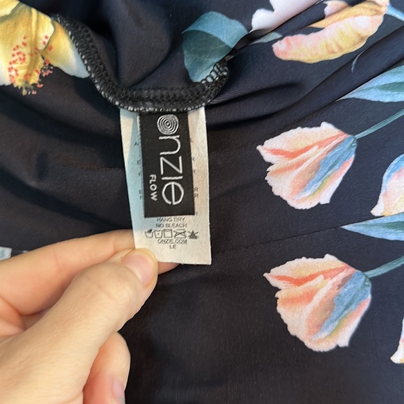 NWT Onzie x Pure Barre leggings size S/M - Picture 6 of 7